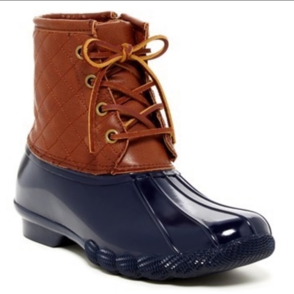 Steve Madden Shoes - Steve Madden Tillis Weather rain Boots navy brown‎